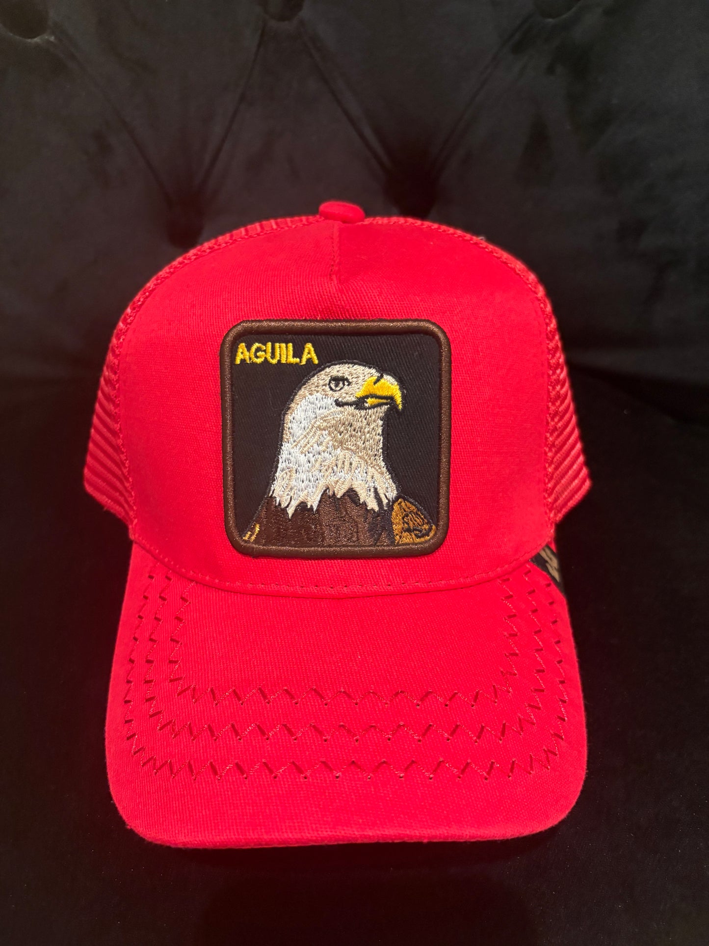 Red Eagle Trucker Hat - Animal Patch "Aguila"