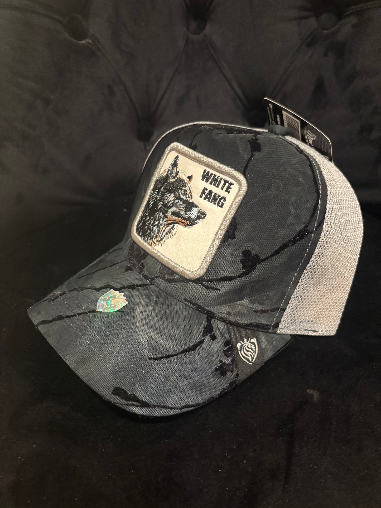 White Fang Animal Patch Trucker Hat - Cool Black